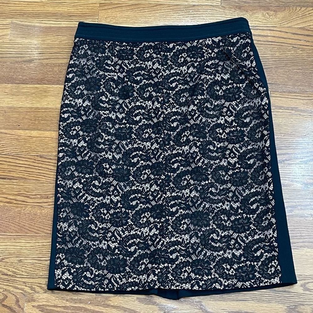 N°21 Lace Overlay Pencil Skirt